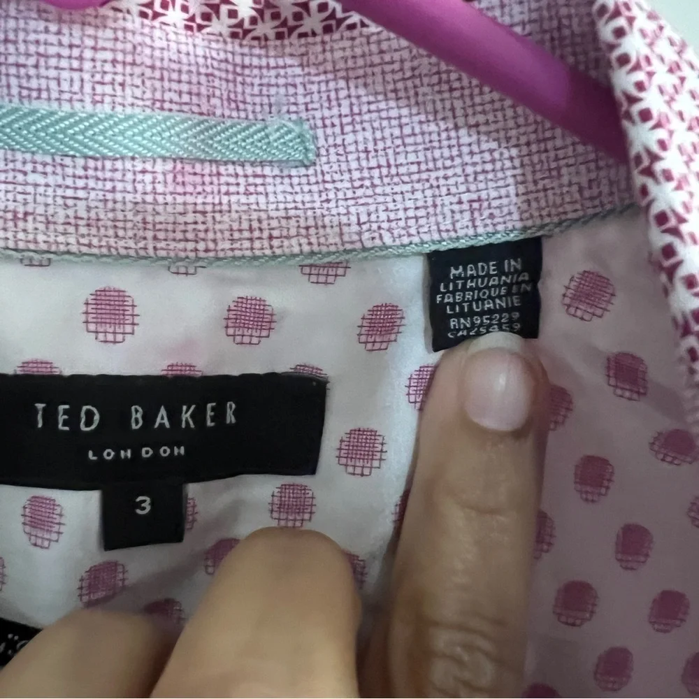 Ted Baker Button Down Shirt Purple and White print size 3 (Medium)